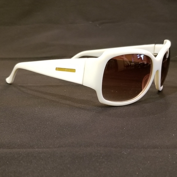 White BCBG Sunglasses - Picture 6 of 7